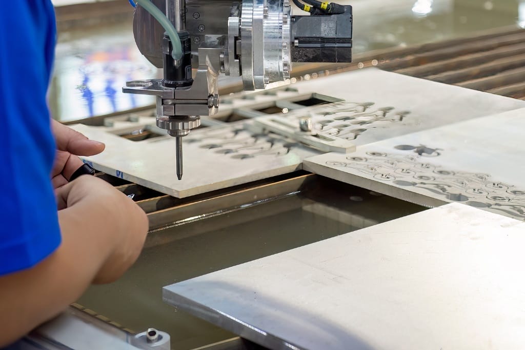 black rubber molding manufacturing