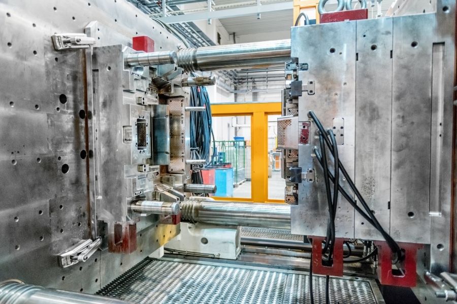 injection mold services manufacturing