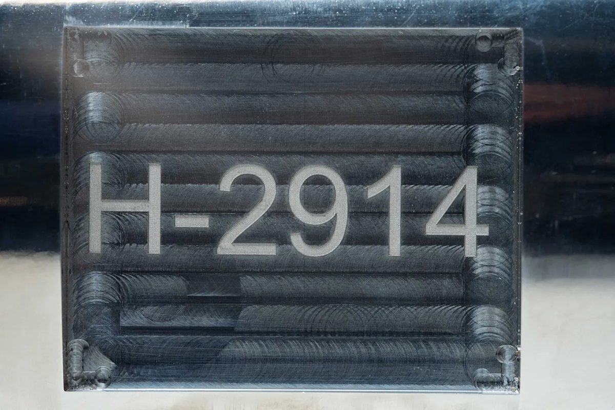 laser marking plastic parts manufacturing