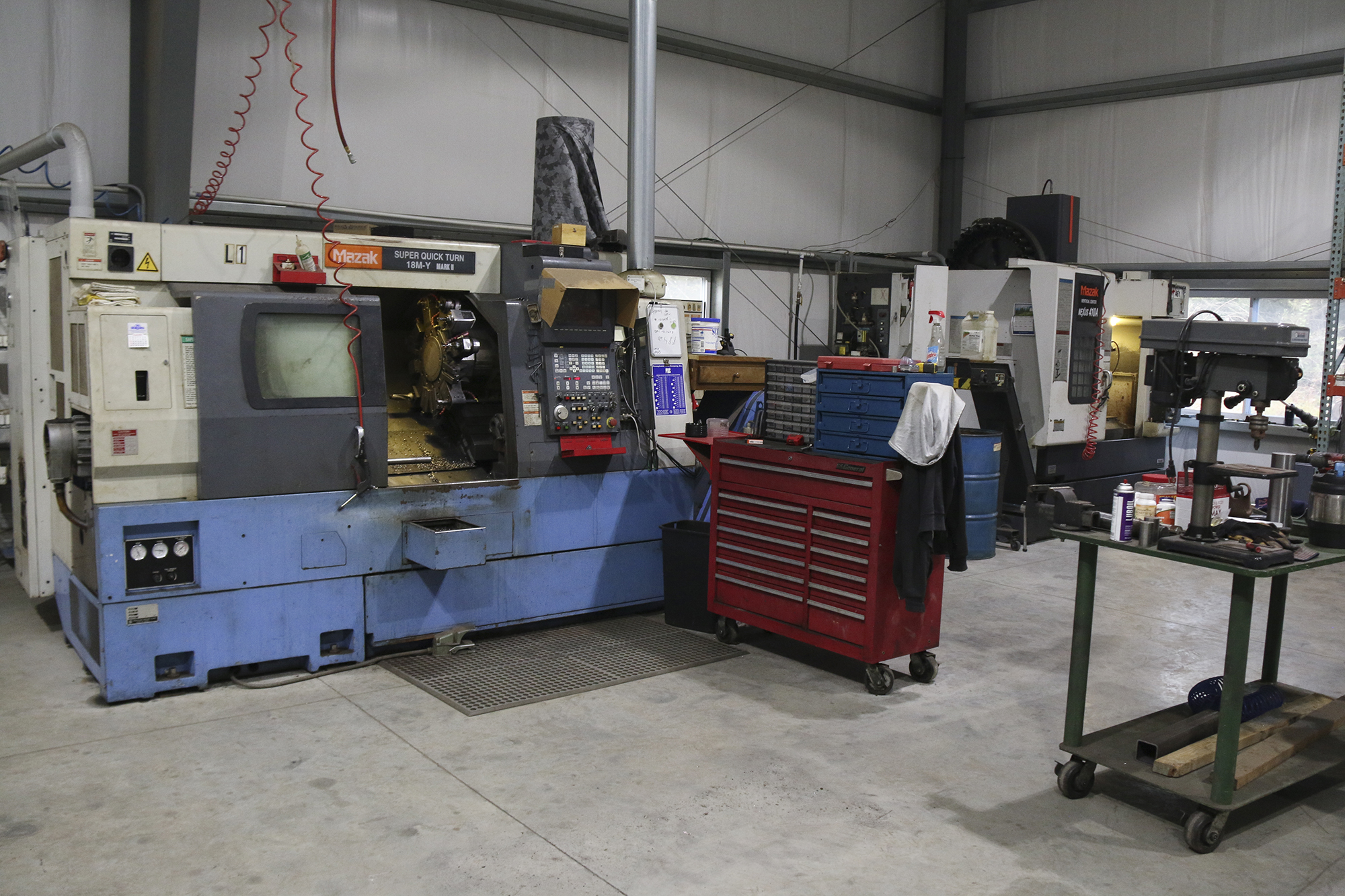 li's tailor shop manufacturing