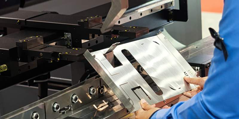 m & m sheet metal manufacturing