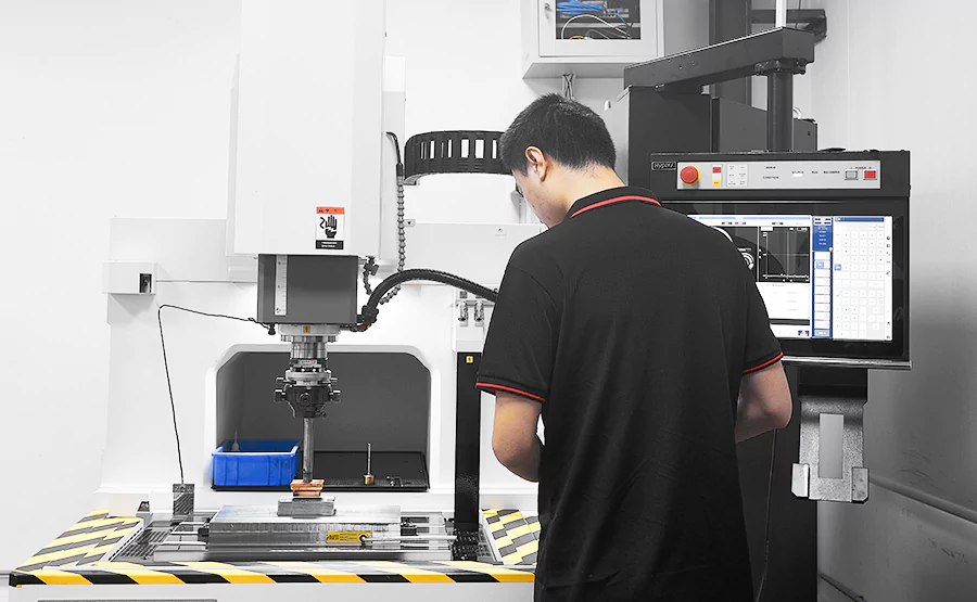 mold making company manufacturing