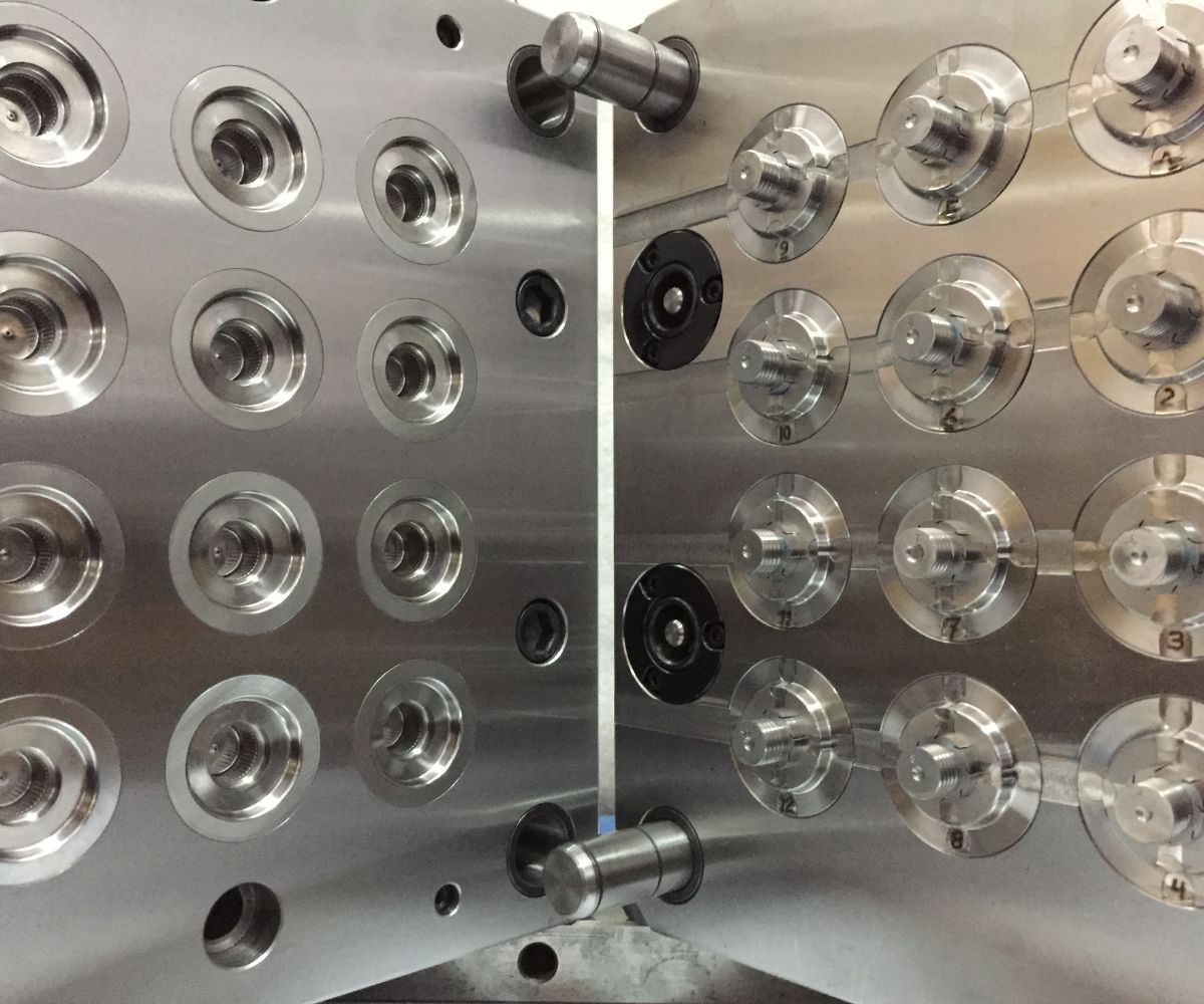 moldes de inyección manufacturing