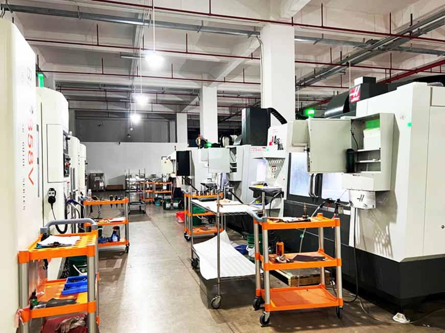 molding store manufacturing