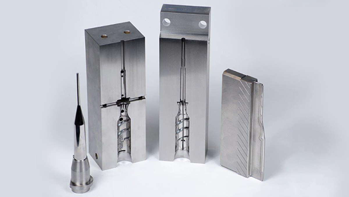 plastic injection mold tooling manufacturing