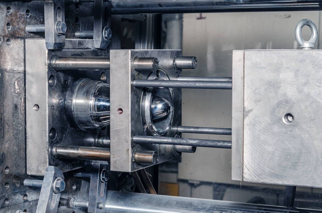 plastic injection molding price manufacturing