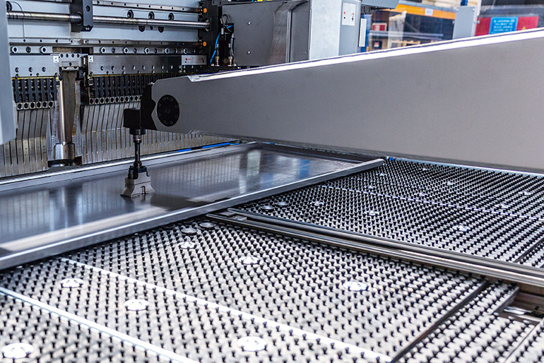 sheet metal screen manufacturing