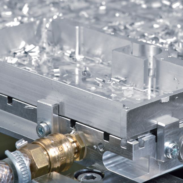 vacuum plate for machining manufacturing